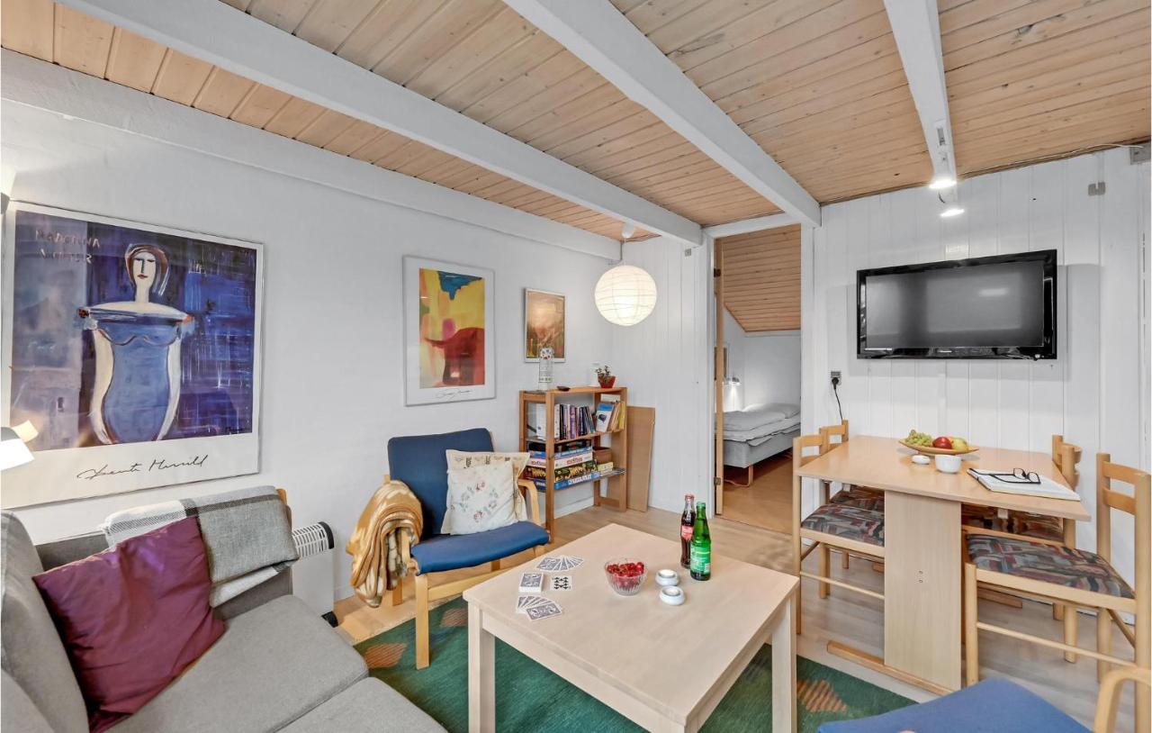 Nice Home In Hemmet With Kitchen エクステリア 写真